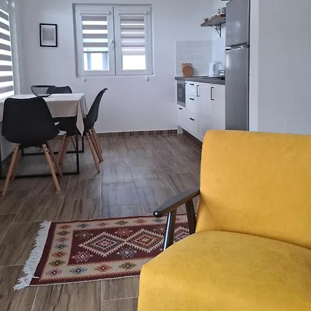 Sunnyside Apartments, Pale, Ravna Planina, 4 Kuce, 16 Osoba