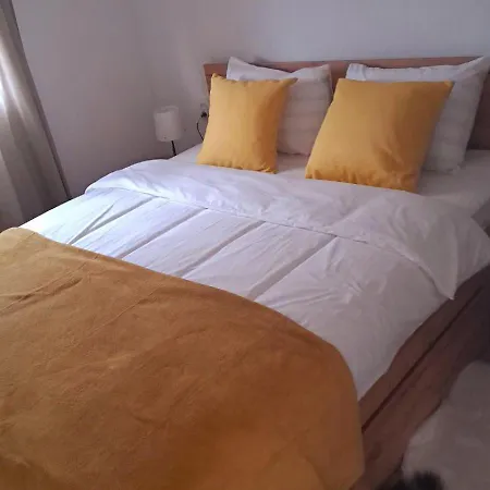 Feriehus Sunnyside Apartments, Pale, Ravna Planina, 4 Kuce, 16 Osoba